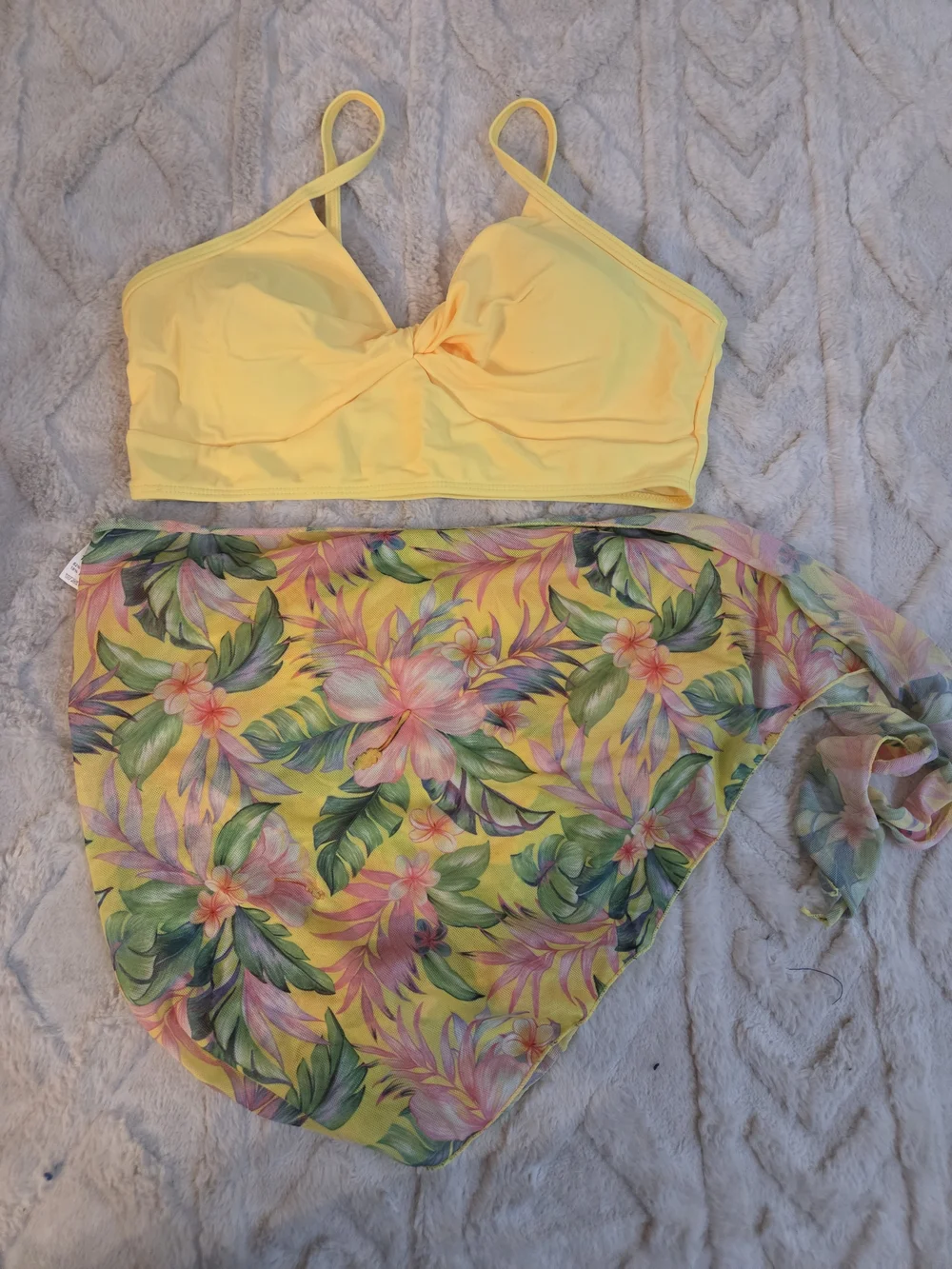 Bright Yellow 3-Piece Bikini‎ Set Teen Tropical Sarong Size Girls 14/15 Swimsuit